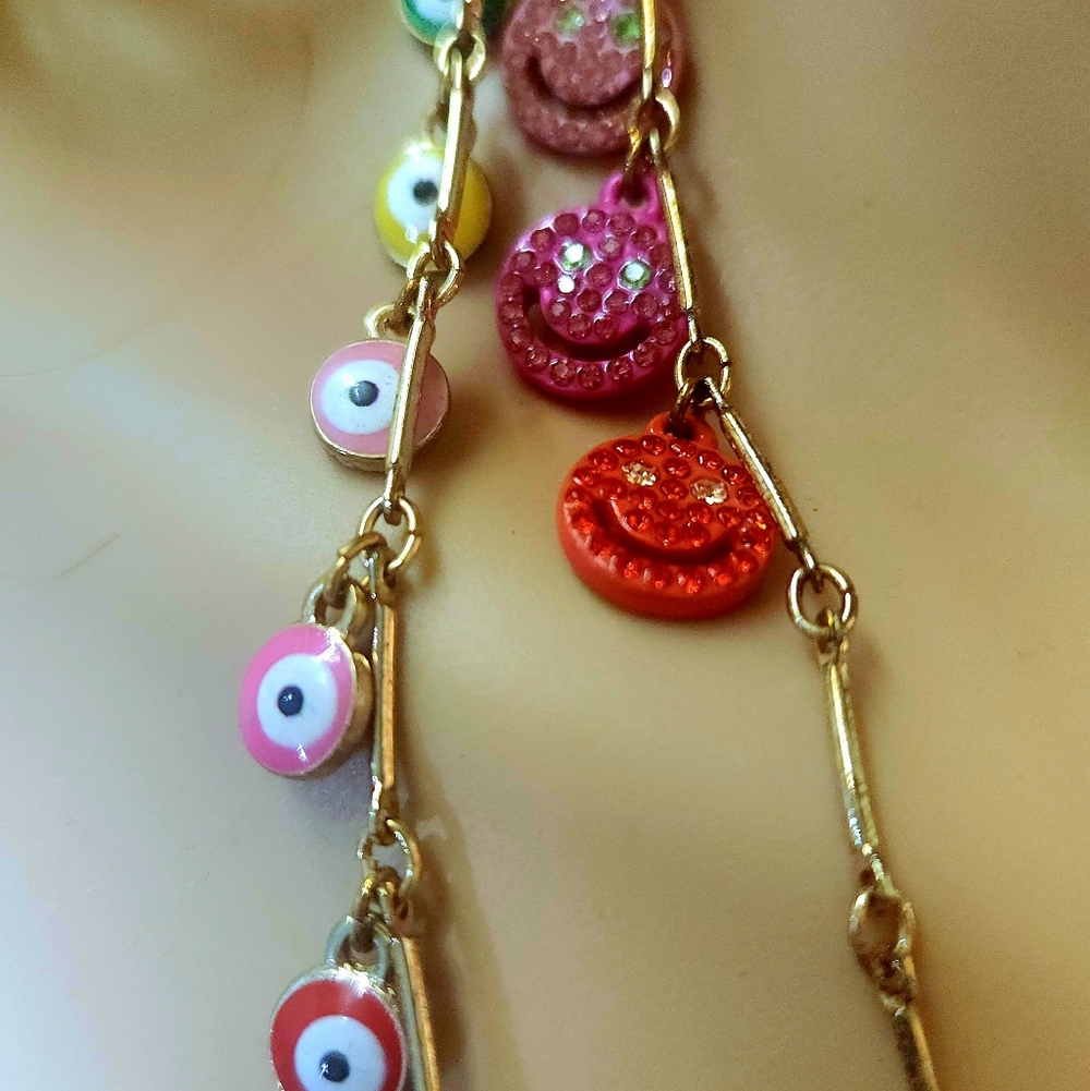 ✨ Title: NWT RARE Betsey Johnson "The Eyes Have It" Rainbow Layered Necklace ✨ - Picture 5 of 16